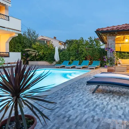 Juric Apartments-rab *