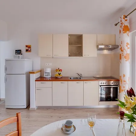 דירה Juric Apartments-rab Palit