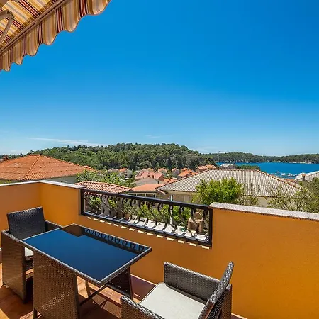 Juric Apartments-rab 아파트 Palit