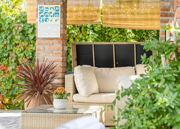 公寓 Juric Apartments-rab