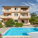 Juric Apartments-rab *