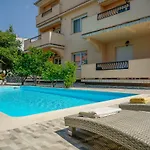 Juric Apartments-rab Appartement Palit