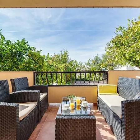 Juric Apartments-rab Apartment