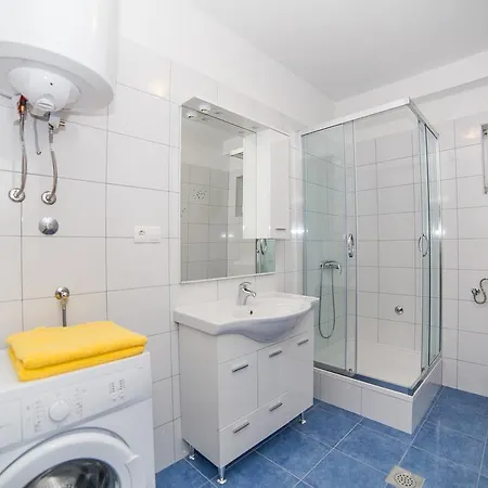 Apartment Juric Apartments-rab Palit