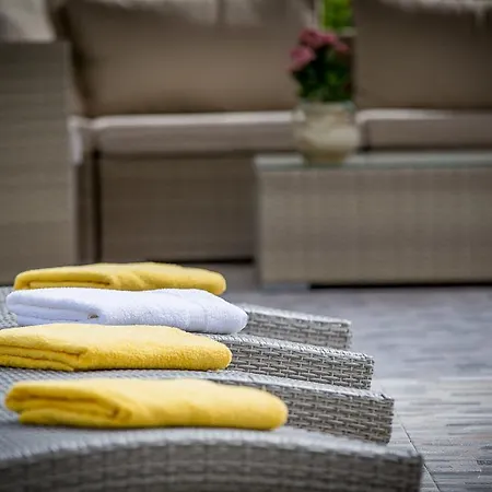 Juric Apartments-rab Palit