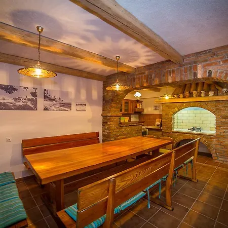 Juric Apartments-rab * Palit