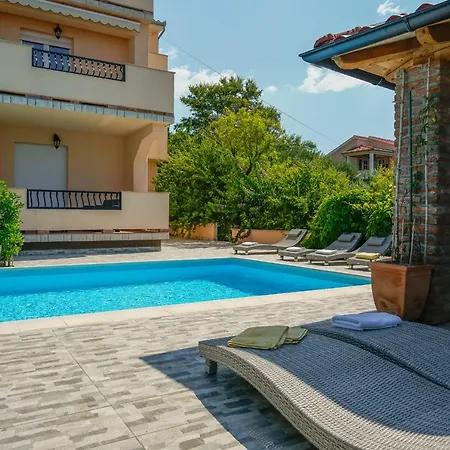 Juric Apartments-rab Apartment Palit