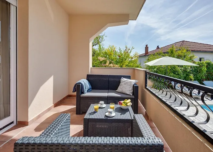 Juric Apartments-rab *