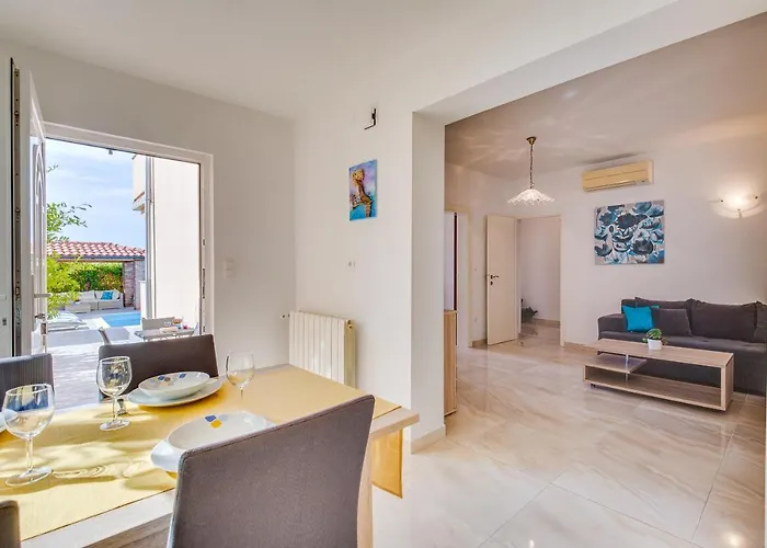 Juric Apartments-rab Palit