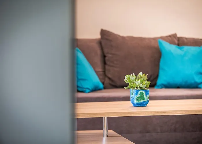 Juric Apartments-rab Апартаменты Palit