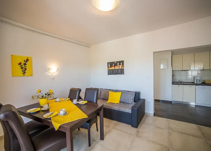 Juric Apartments-rab *