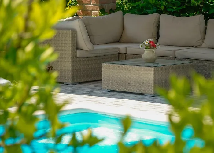 Juric Apartments-rab * Palit